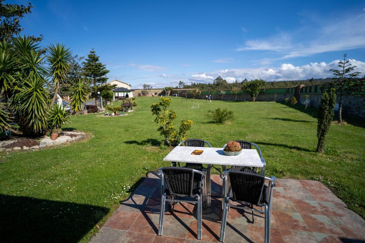 El Pinar Hotell Ribadeo Exteriör bild