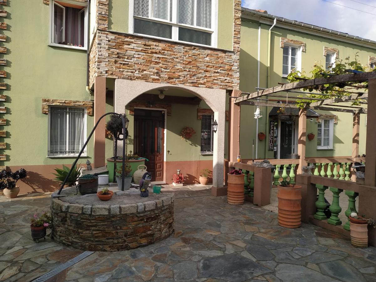 El Pinar Hotell Ribadeo Exteriör bild