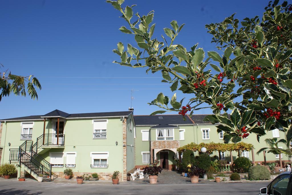 El Pinar Hotell Ribadeo Exteriör bild