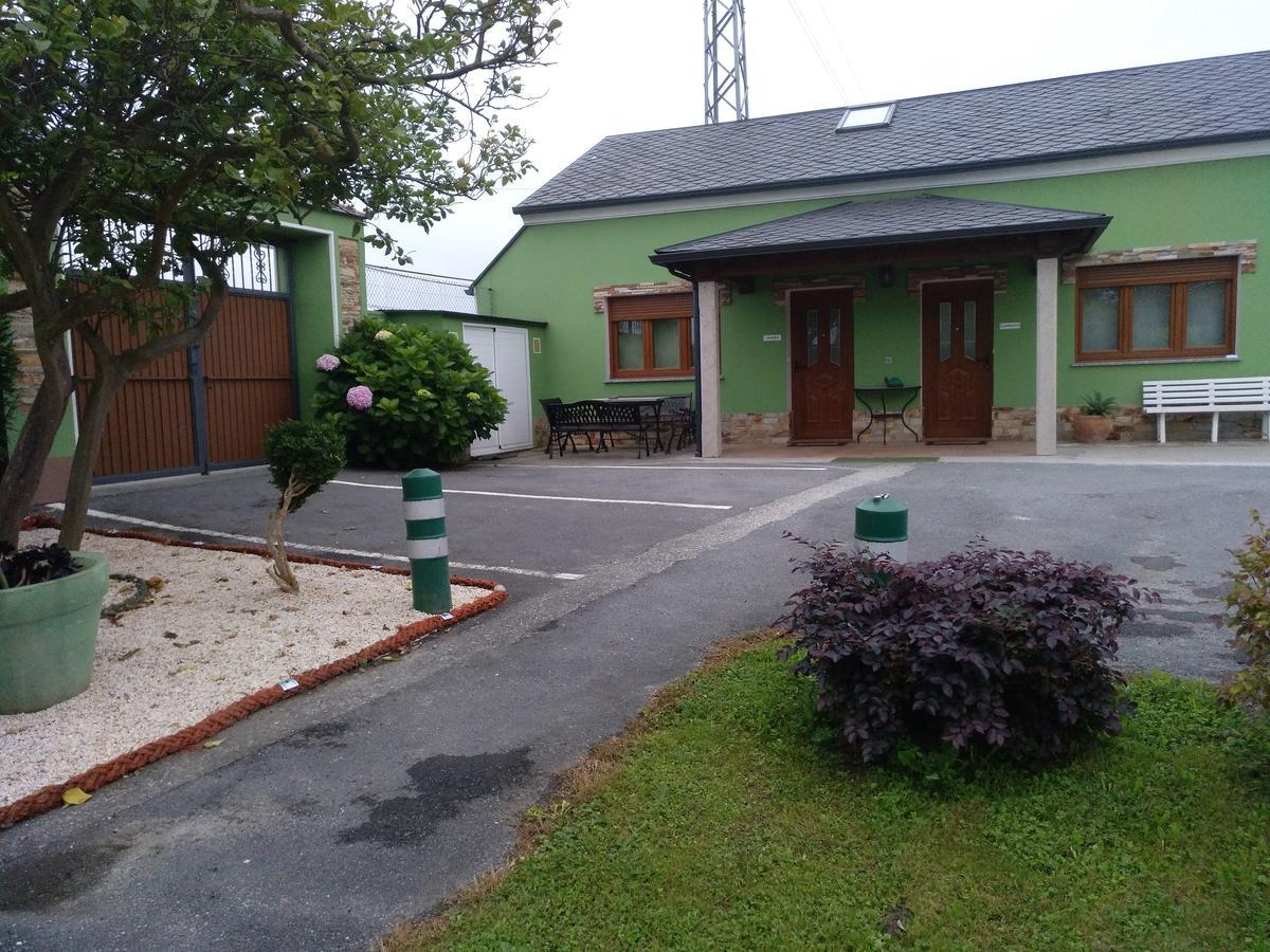 El Pinar Hotell Ribadeo Exteriör bild