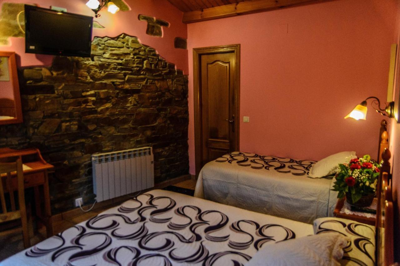 El Pinar Hotell Ribadeo Rum bild